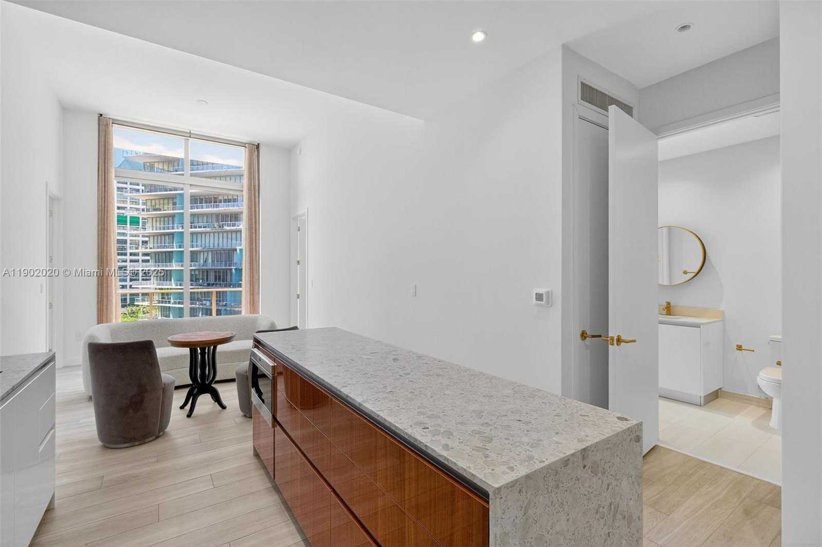 Small Image of 2655 SOUTH BAYSHORE DR #705, Miami Number 6