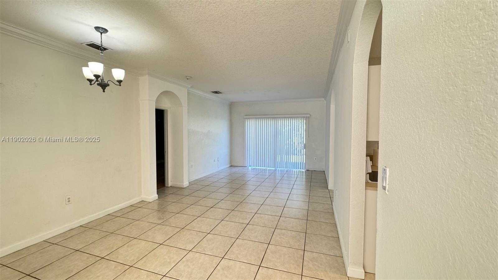 Small Image of 8841 SOUTH EAST 212TH TER, Cutler Bay Number 5