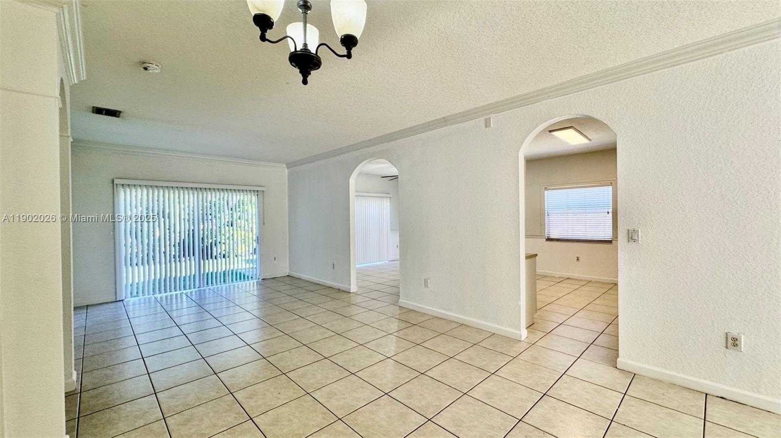 Small Image of 8841 SOUTH EAST 212TH TER, Cutler Bay Number 6