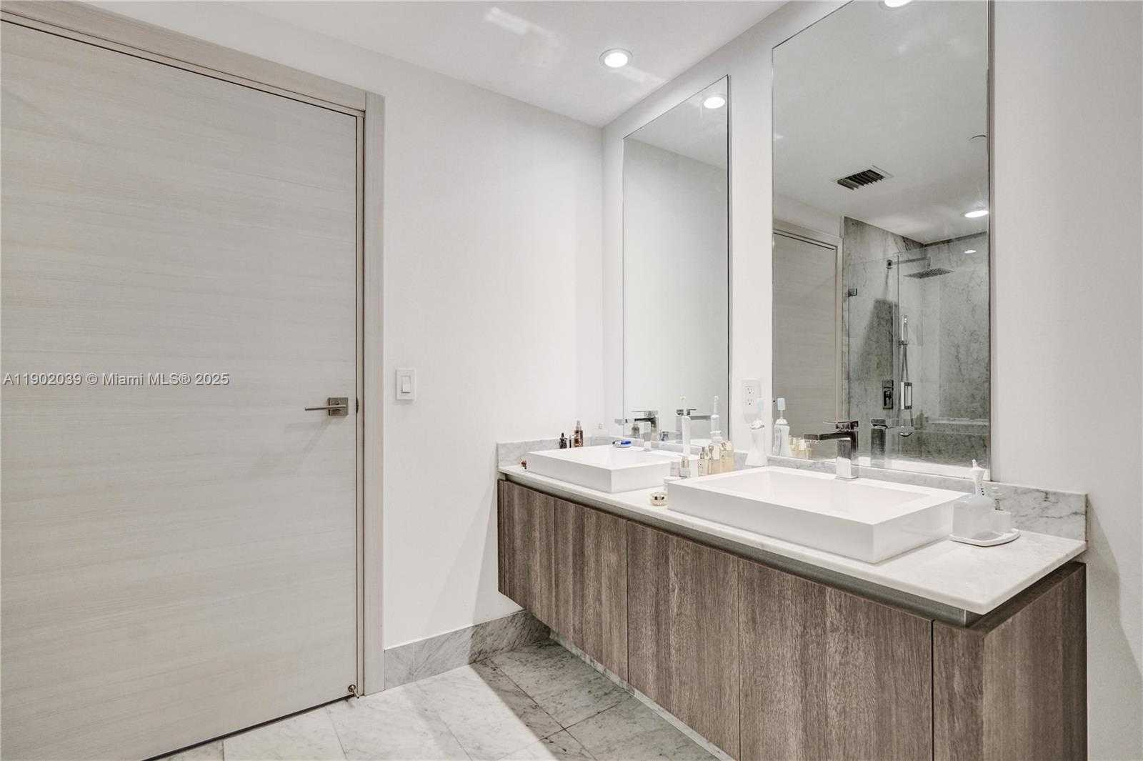 Small Image of 801 SOUTH MIAMI AVE #2107, Miami Number 13