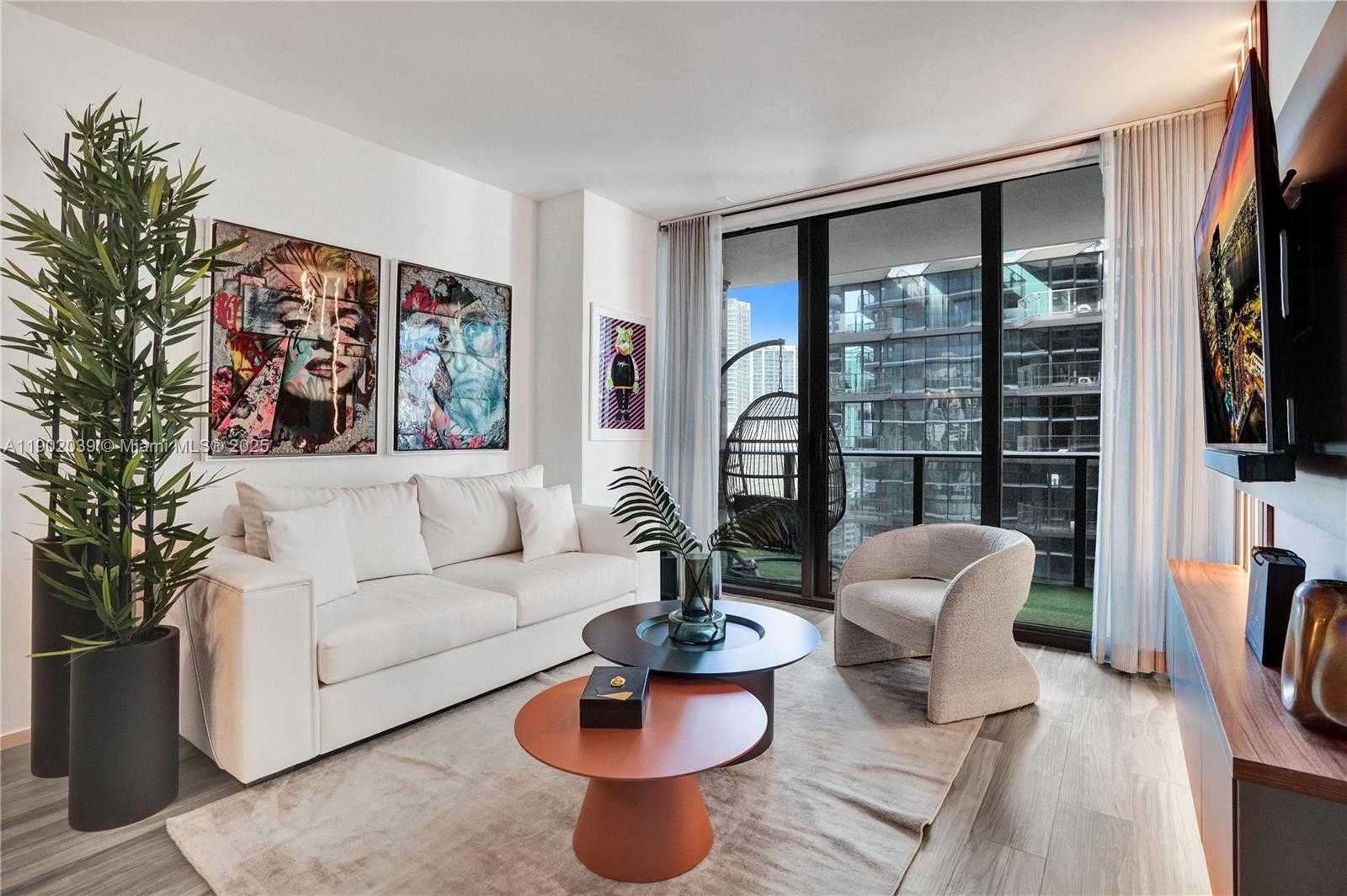 Small Image of 801 SOUTH MIAMI AVE #2107, Miami Number 2