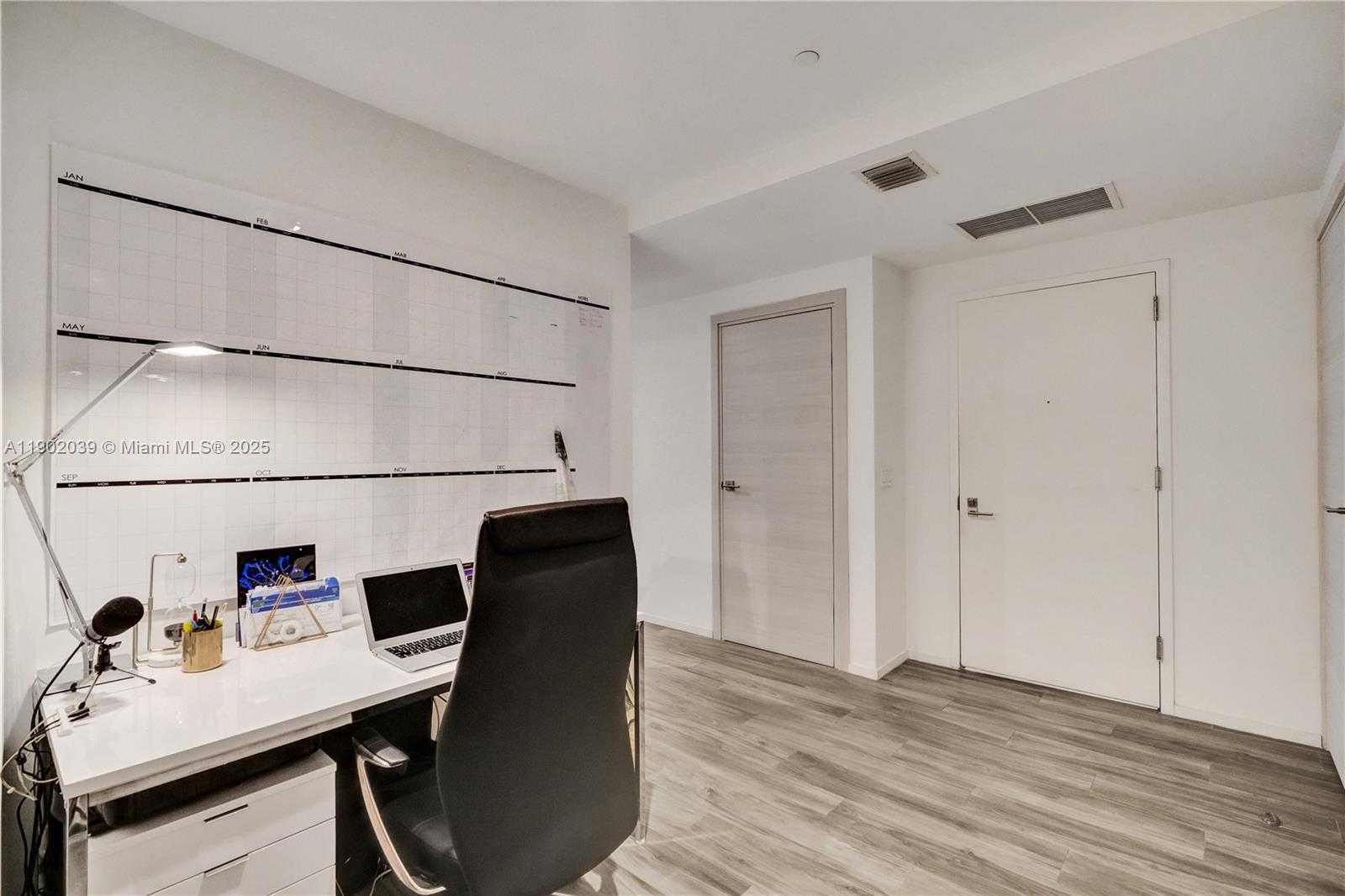Small Image of 801 SOUTH MIAMI AVE #2107, Miami Number 25