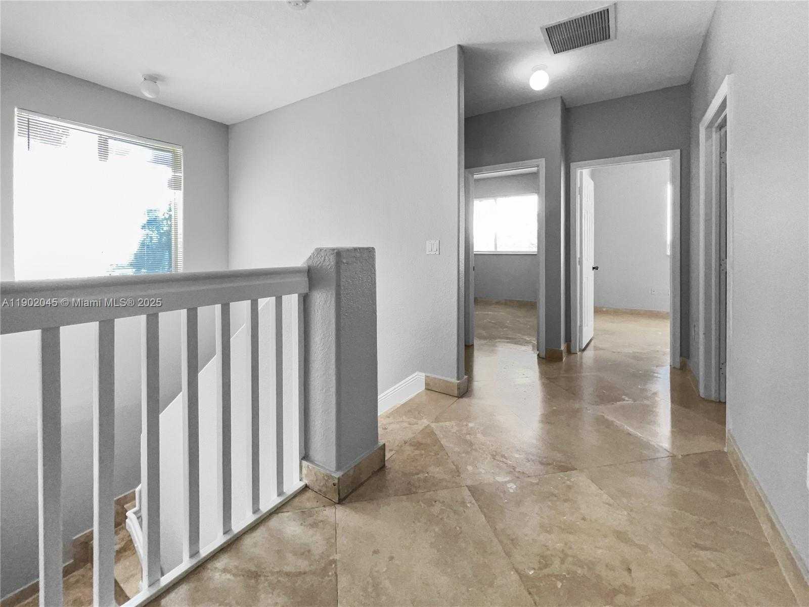 Small Image of 1736 NORTH EAST 9TH DR #1736, Homestead Number 15