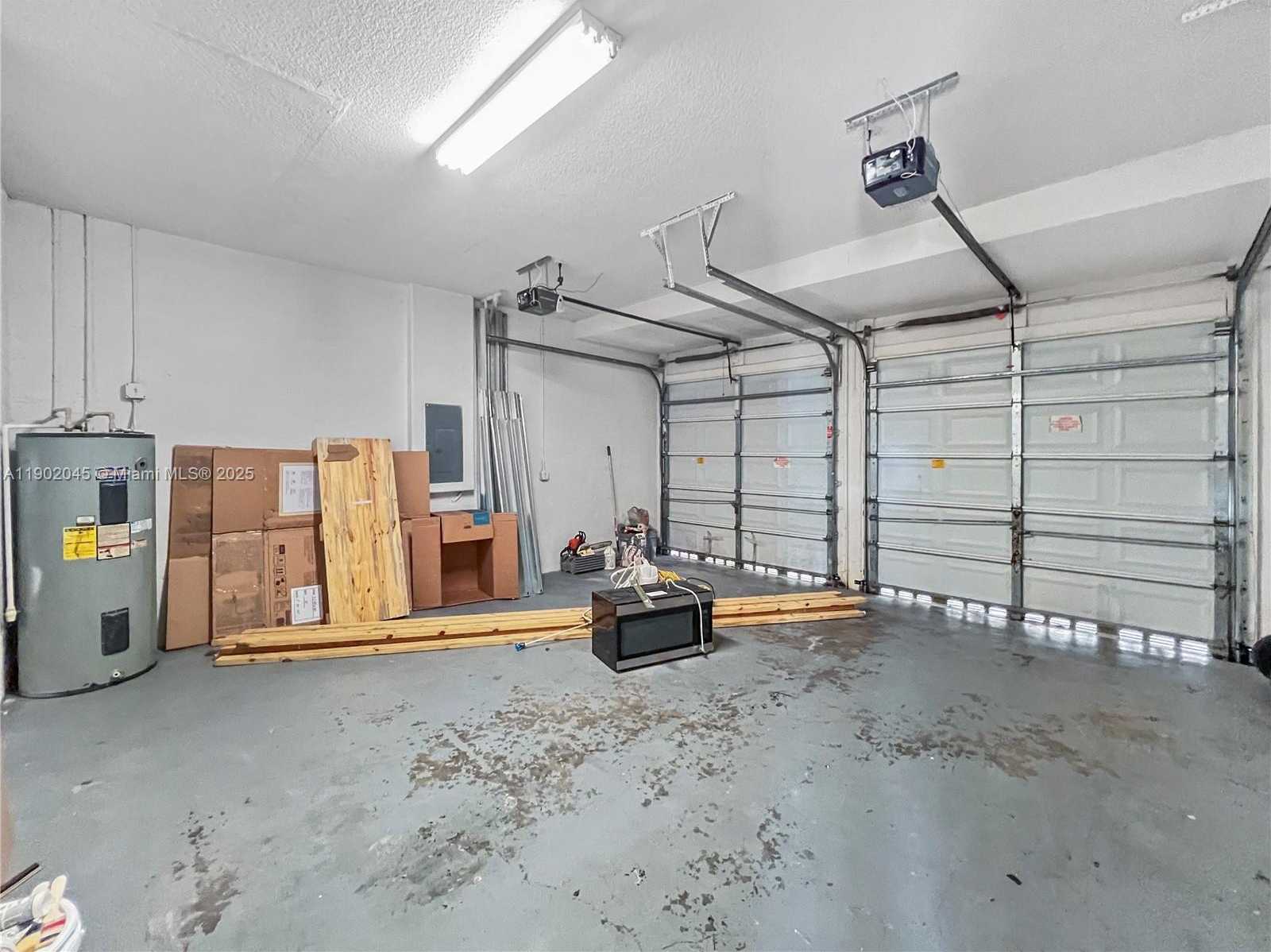 Small Image of 1736 NORTH EAST 9TH DR #1736, Homestead Number 26