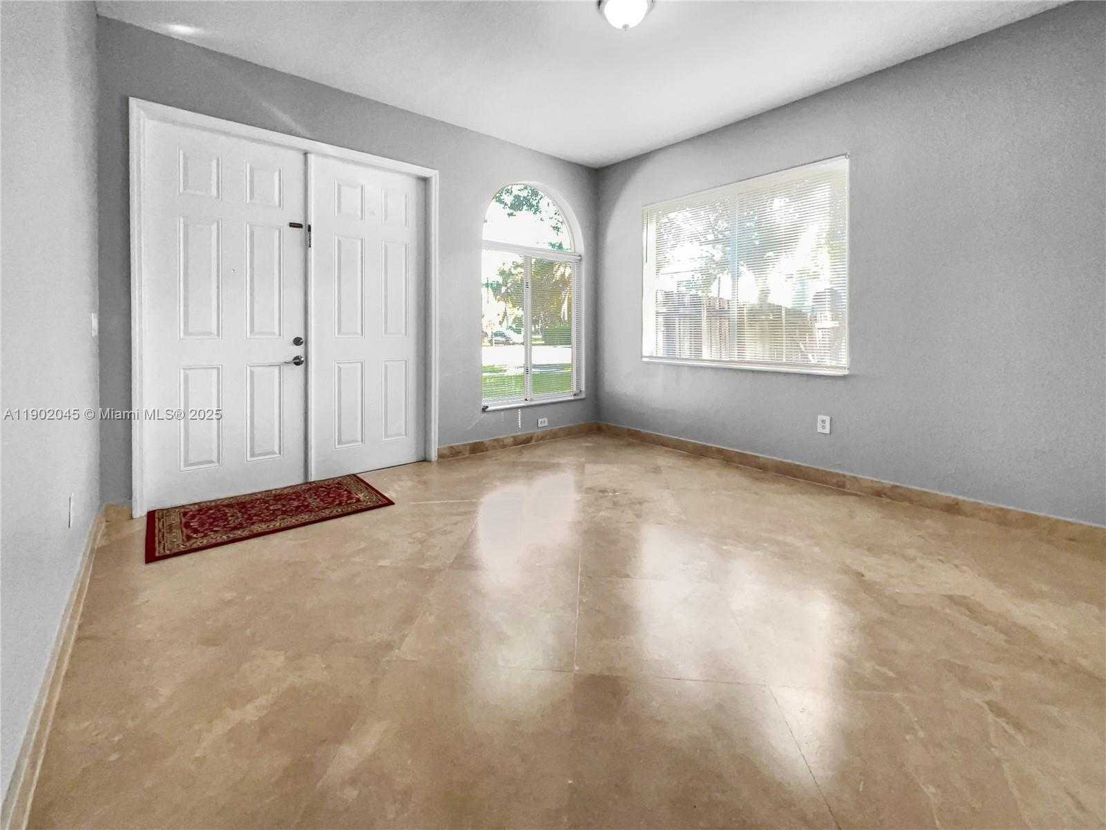 Small Image of 1736 NORTH EAST 9TH DR #1736, Homestead Number 3