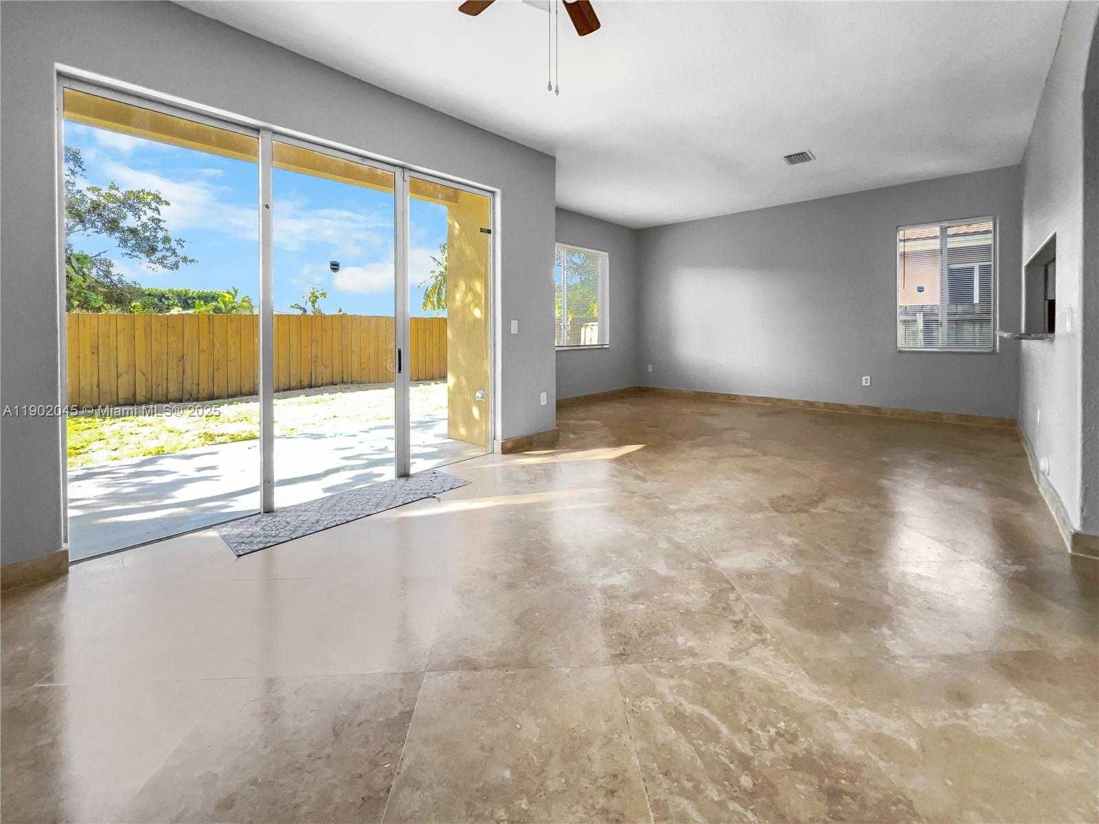 Small Image of 1736 NORTH EAST 9TH DR #1736, Homestead Number 8