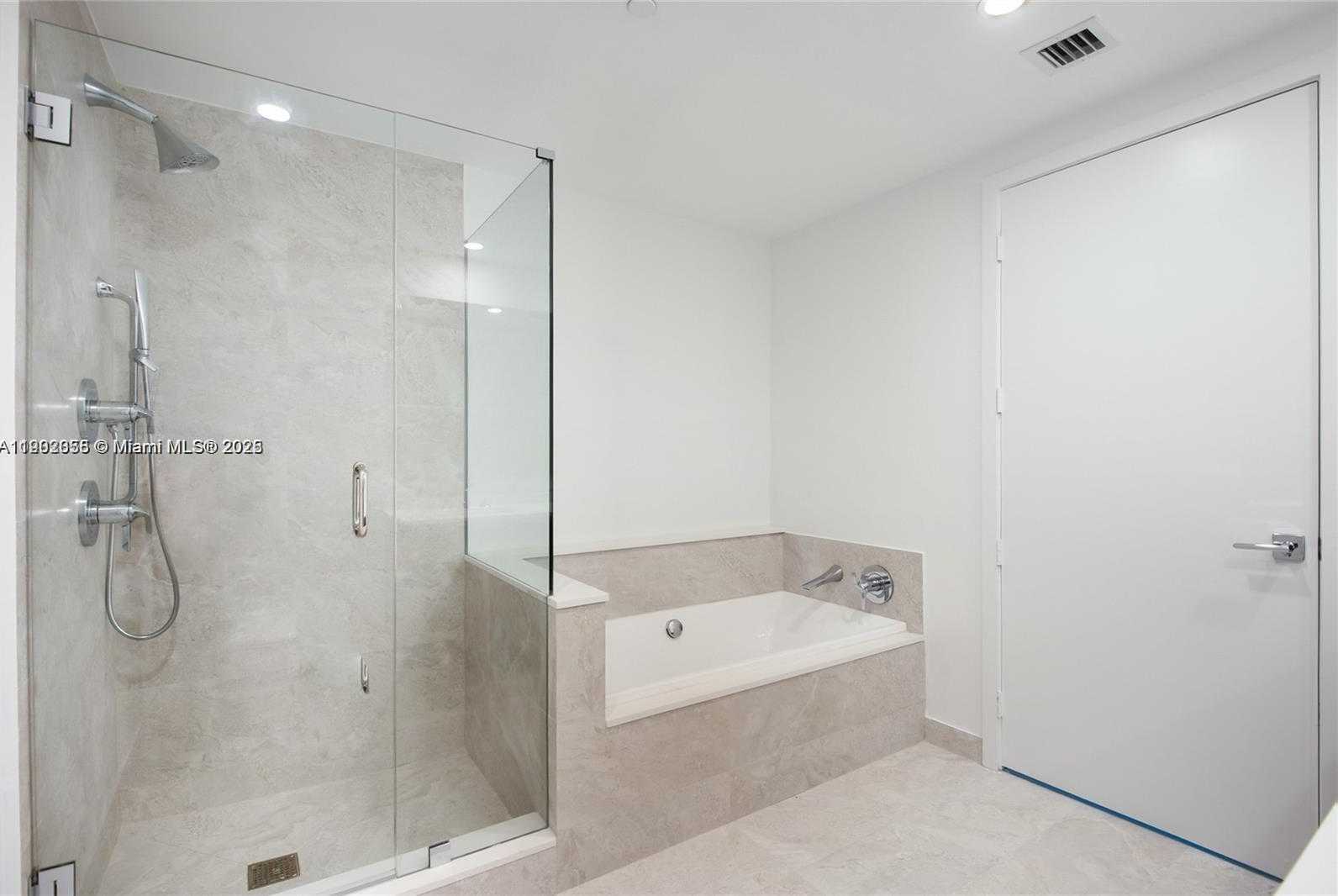 Small Image of 488 NORTH EAST 18 ST #2506, Miami Number 4