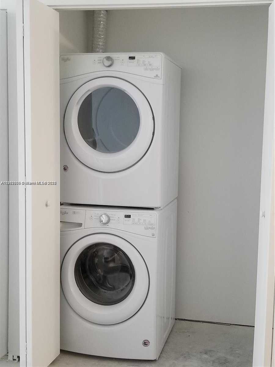 Small Image of 488 NORTH EAST 18 ST #2506, Miami Number 7