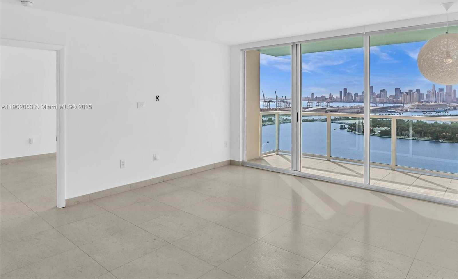 Small Image of 650 WEST AVE #3003, Miami Beach Number 9