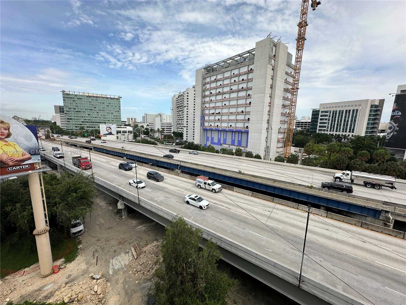 Small Image of Miami Number 18