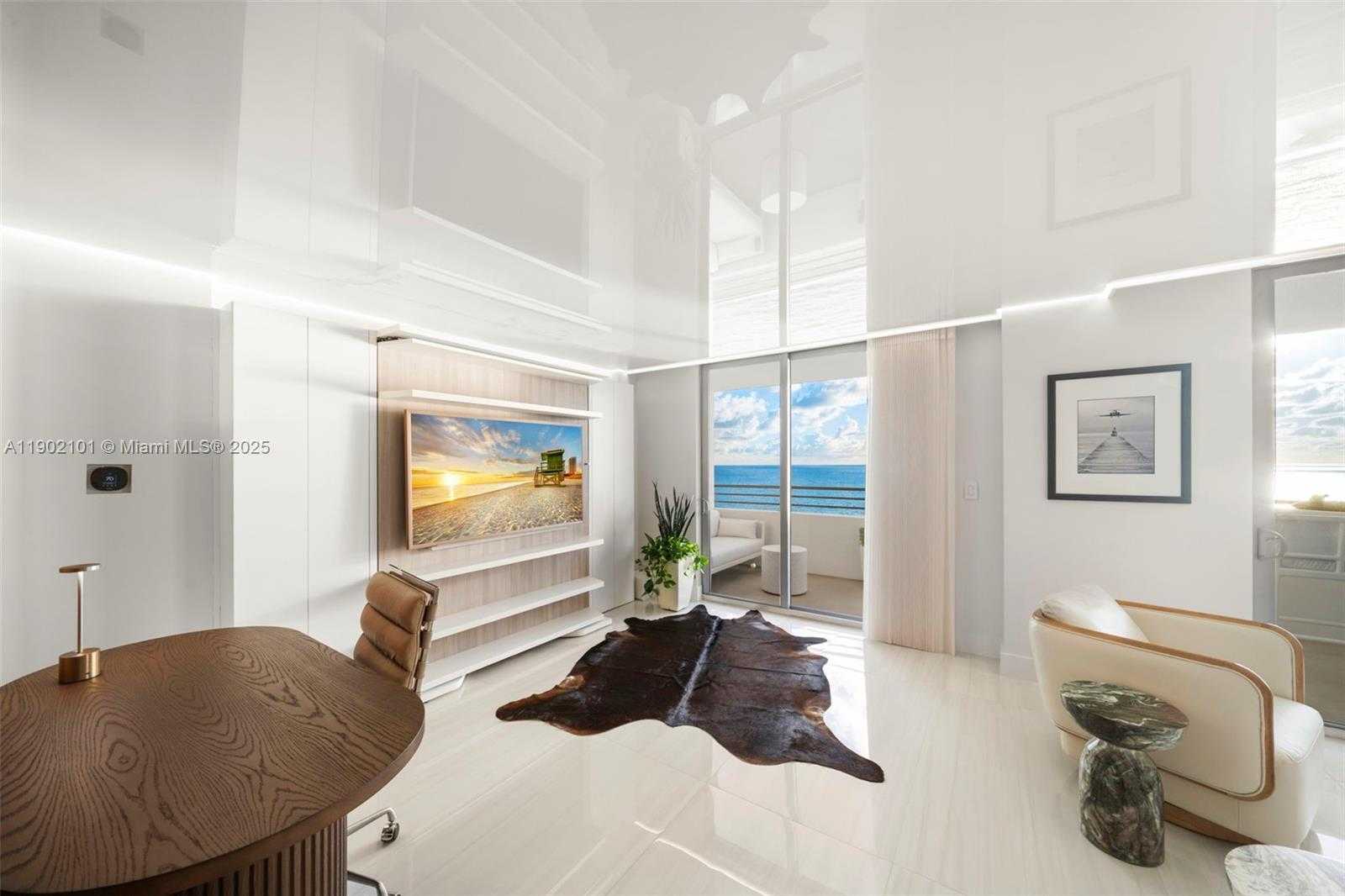 Small Image of 5555 COLLINS AVE #16H, Miami Beach Number 38