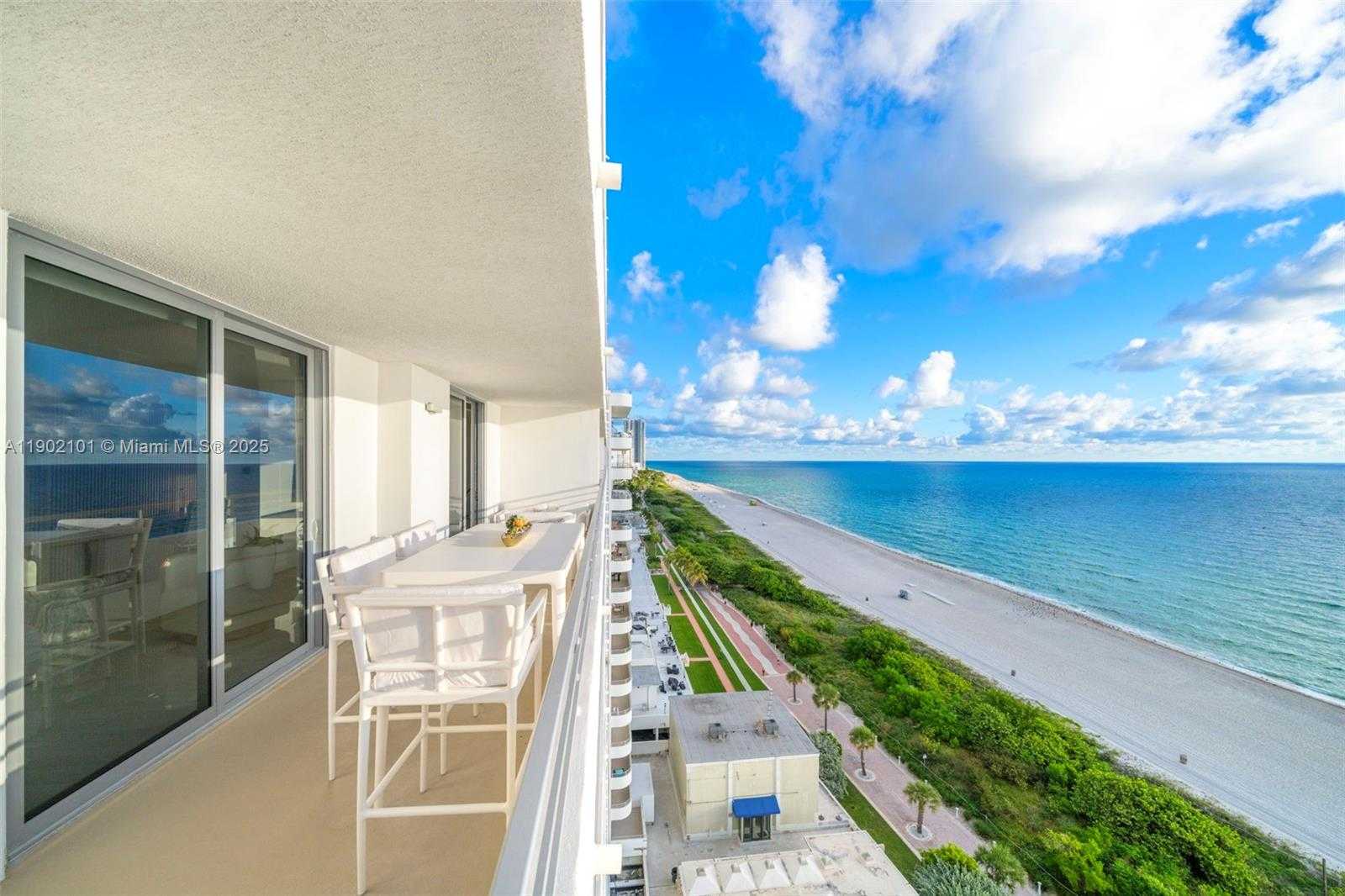 Small Image of 5555 COLLINS AVE #16H, Miami Beach Number 44