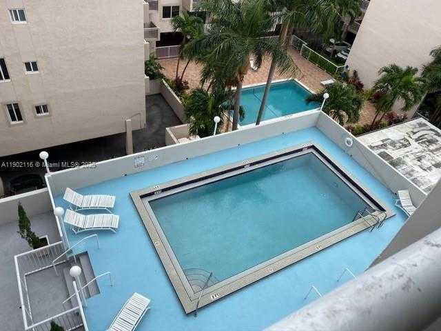 Small Image of 1345 LINCOLN RD #704, Miami Beach Number 15