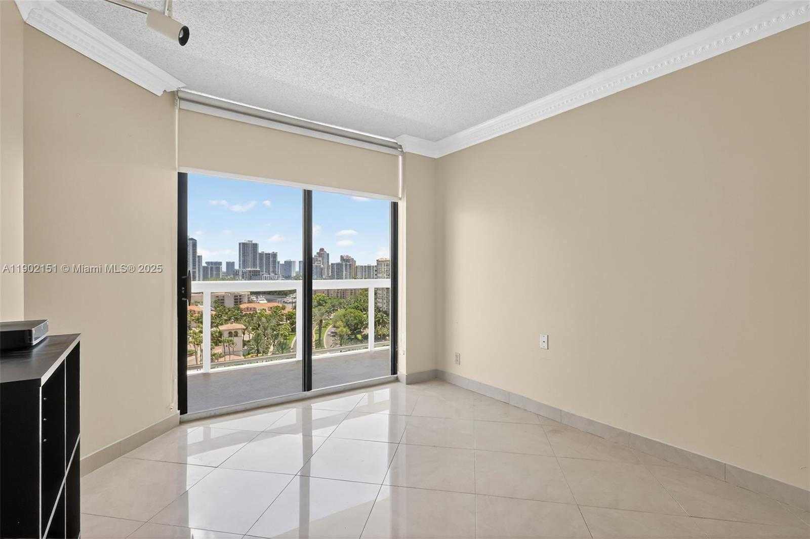 Small Image of 20185 EAST COUNTRY CLUB DR #1405, Aventura Number 24