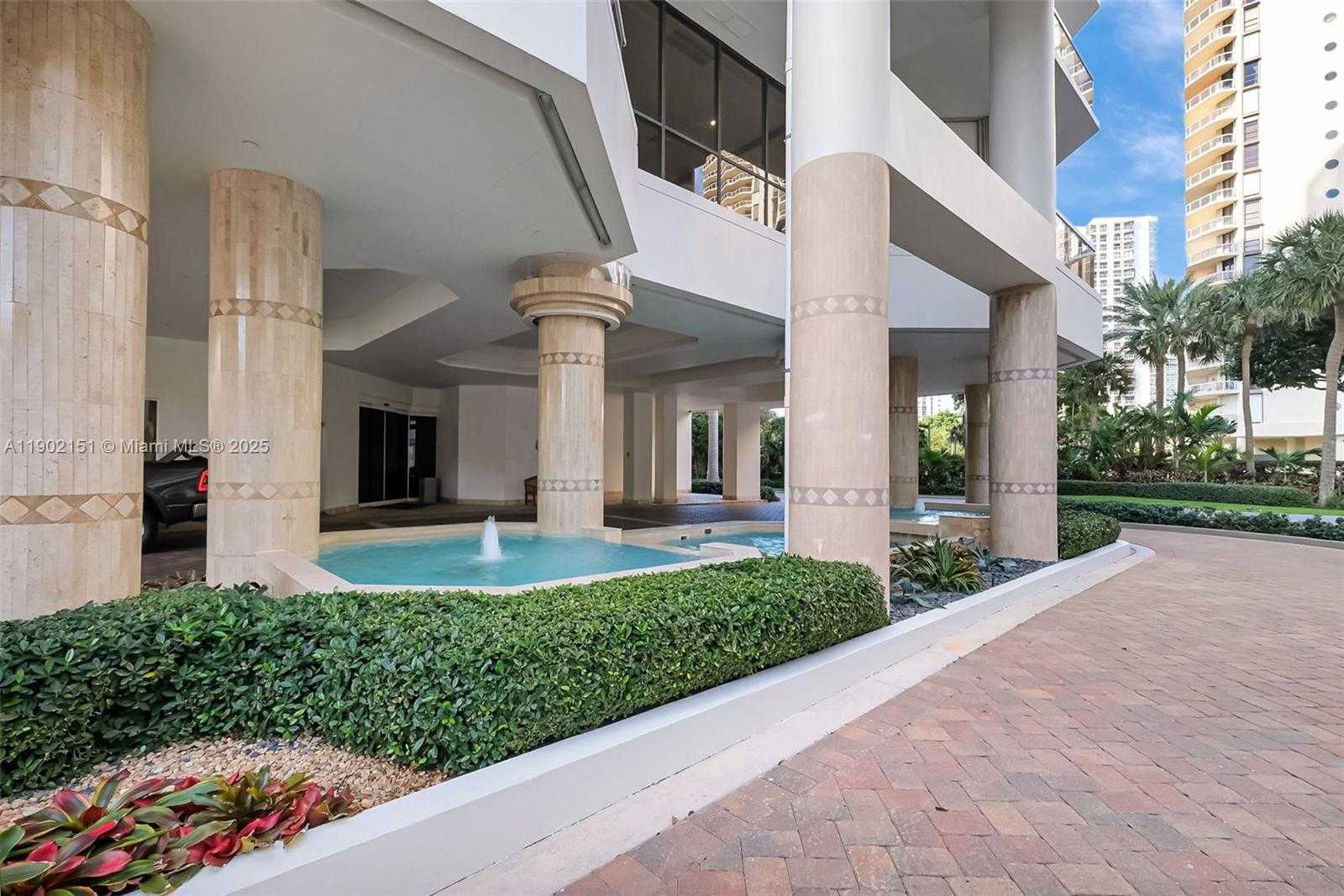 Small Image of 20185 EAST COUNTRY CLUB DR #1405, Aventura Number 32