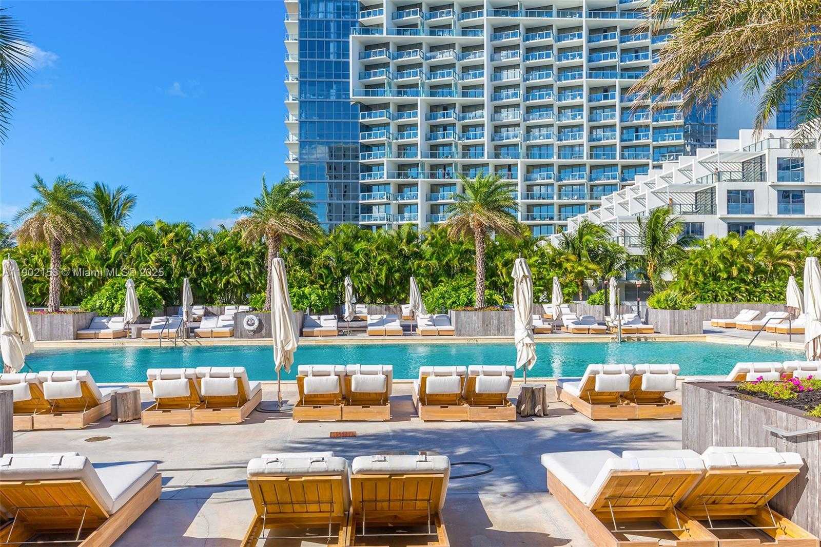 Small Image of 2301 COLLINS AVE #1501, Miami Beach Number 16
