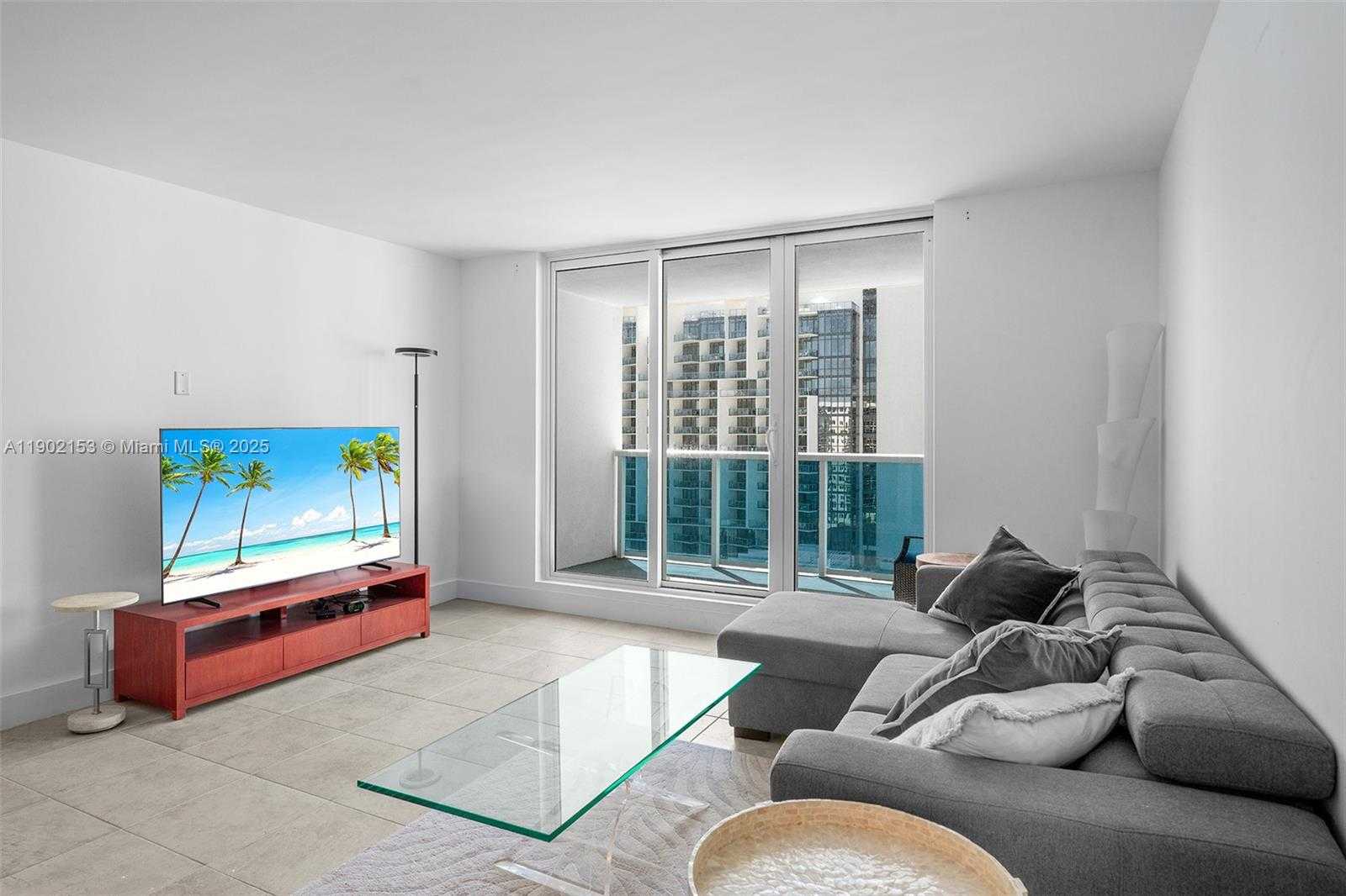 Small Image of 2301 COLLINS AVE #1501, Miami Beach Number 7