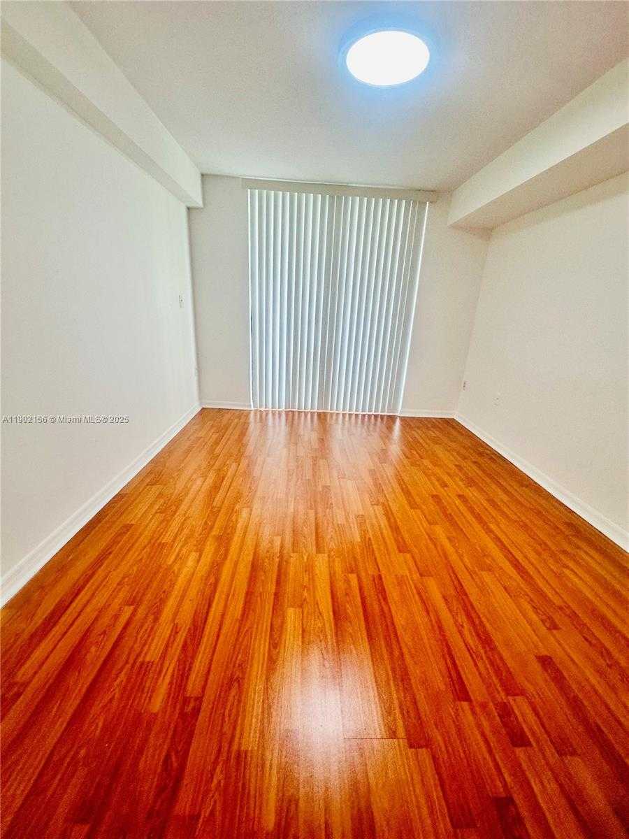 Small Image of 1690 SOUTH WEST 27TH AVE #806, Miami Number 15