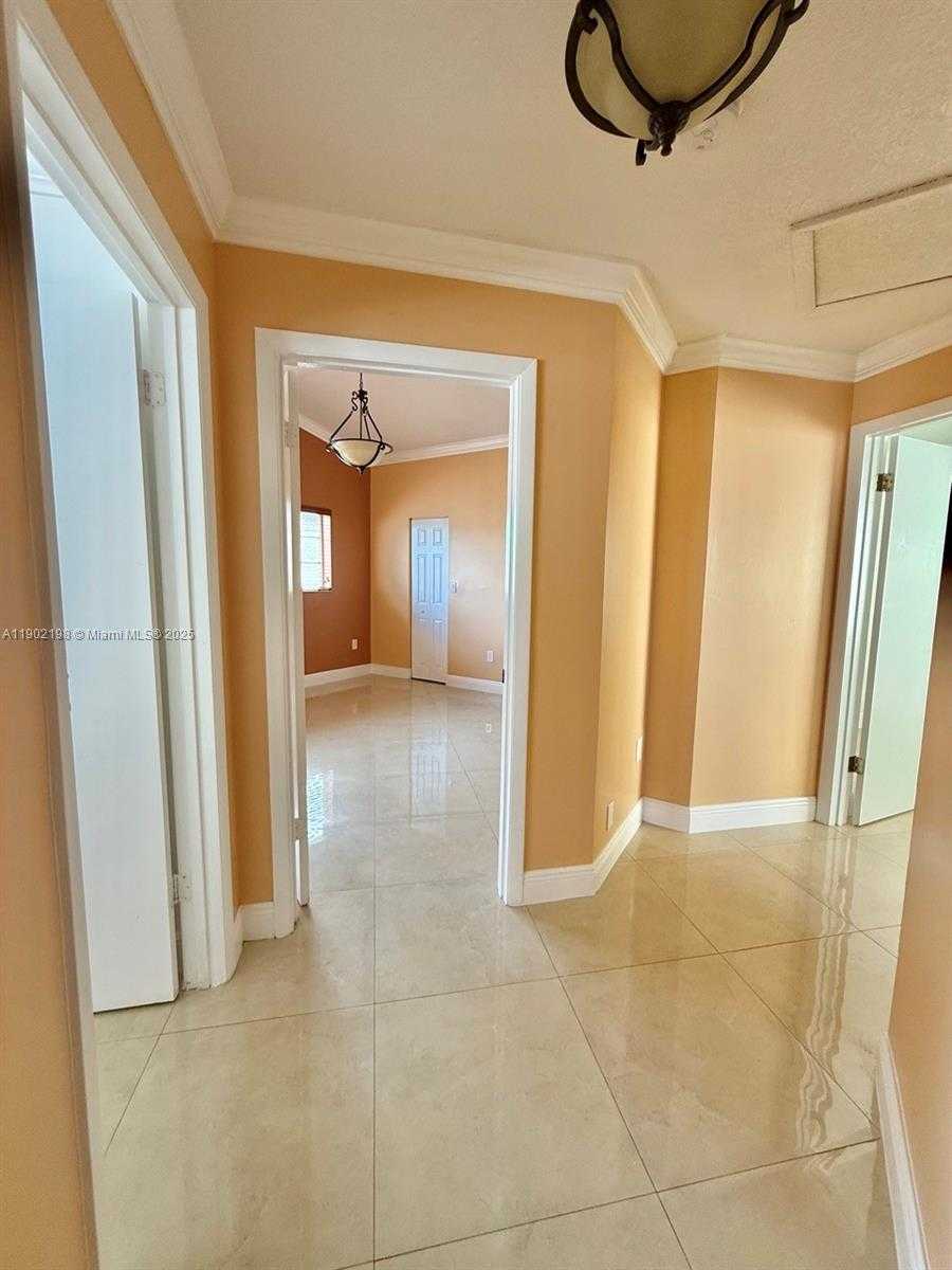 Small Image of 12672 NORTH WEST 9TH WAY, Miami Number 10