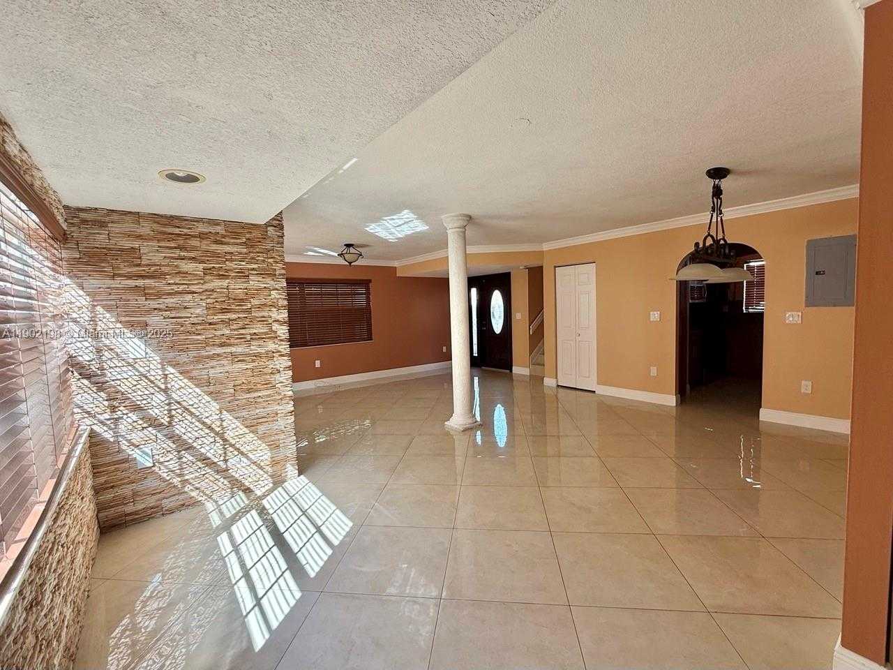 Small Image of 12672 NORTH WEST 9TH WAY, Miami Number 21