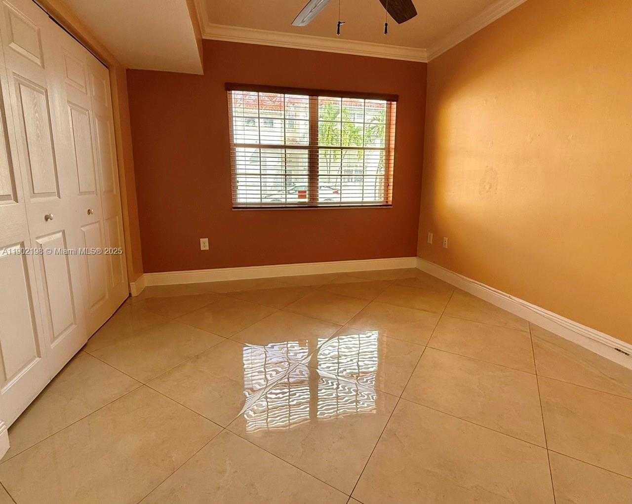 Small Image of 12672 NORTH WEST 9TH WAY, Miami Number 7