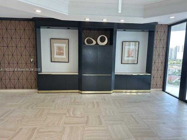 Small Image of 19500 TURNBERRY WAY #12E, Aventura Number 15