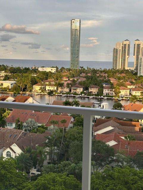 Small Image of 19500 TURNBERRY WAY #12E, Aventura Number 28