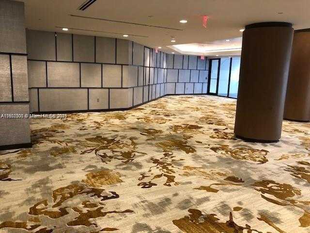 Small Image of 19500 TURNBERRY WAY #12E, Aventura Number 62