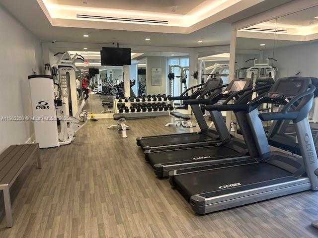 Small Image of 19500 TURNBERRY WAY #12E, Aventura Number 73