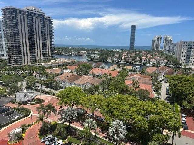 Small Image of 19500 TURNBERRY WAY #12E, Aventura Number 80