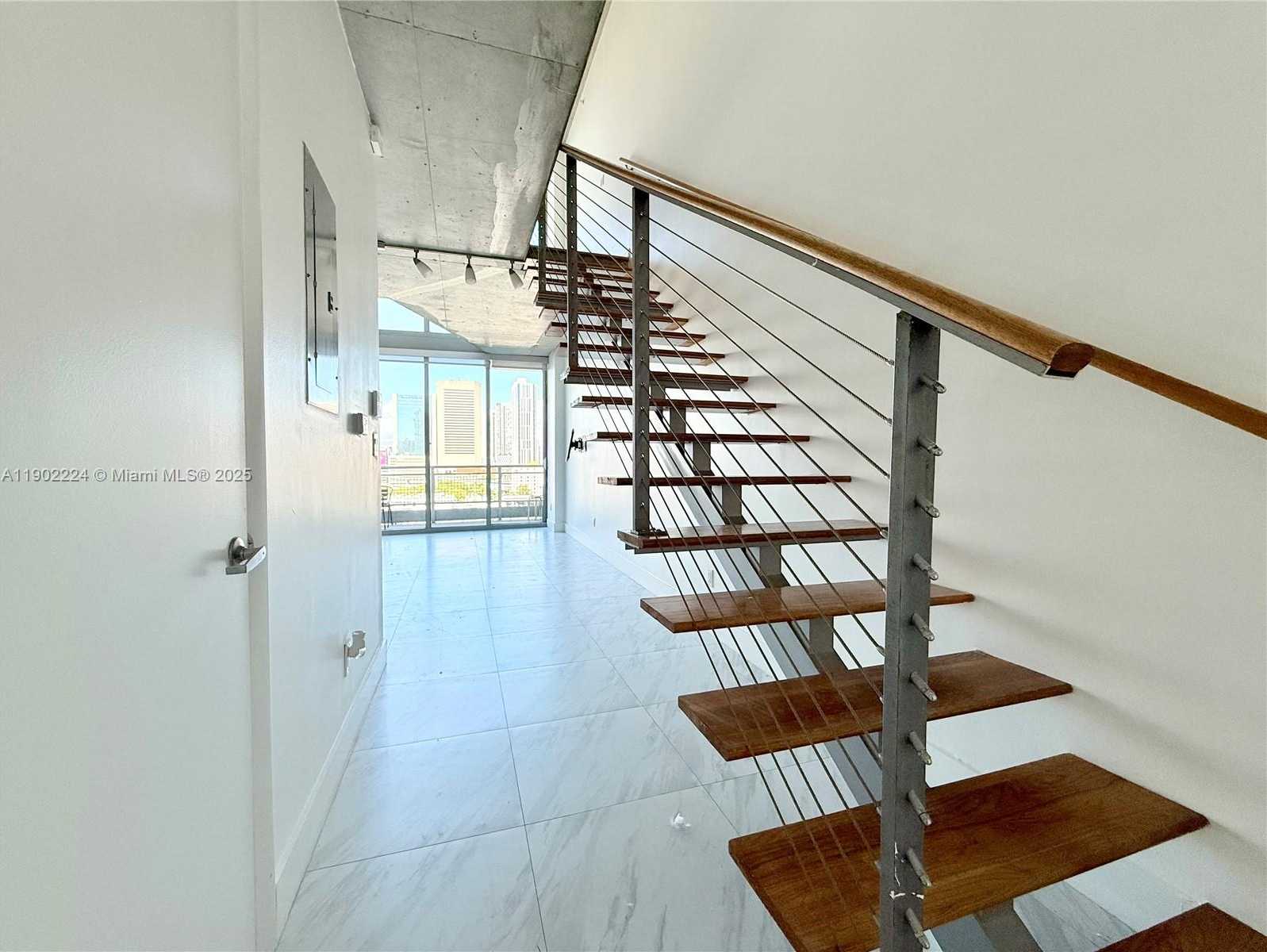 Small Image of 690 SOUTH WEST 1ST CT #1215, Miami Number 4