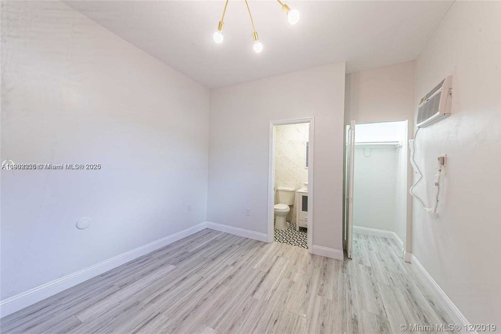 Small Image of 6200 DEWEY ST #A, Hollywood Number 4