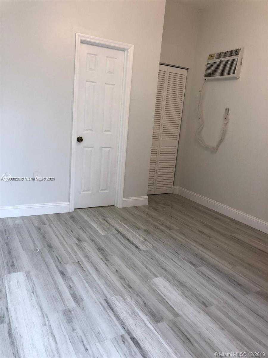 Small Image of 6200 DEWEY ST #A, Hollywood Number 5