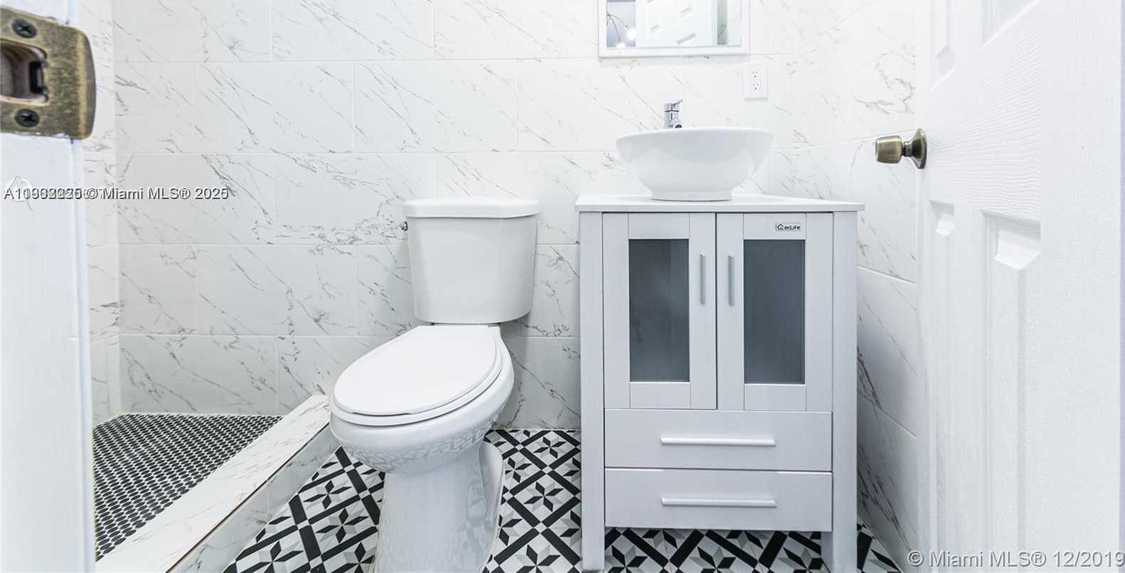 Small Image of 6200 DEWEY ST #A, Hollywood Number 6