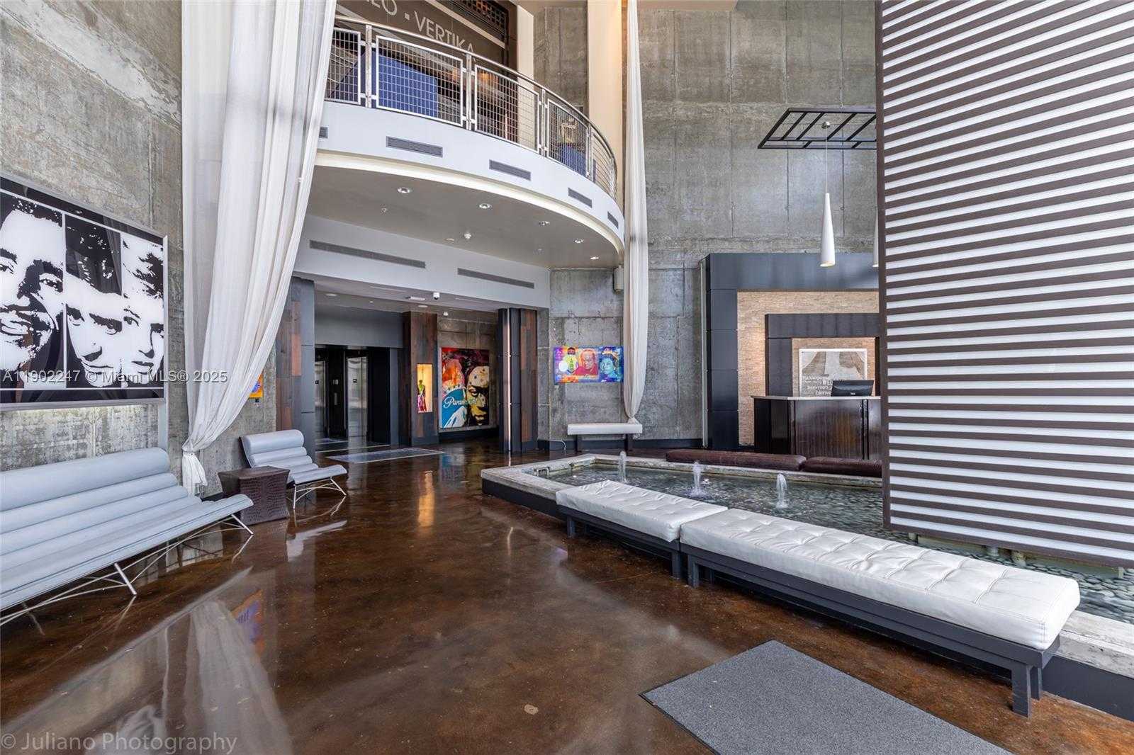 Small Image of 690 SOUTH WEST 1ST CT #PHI17, Miami Number 44