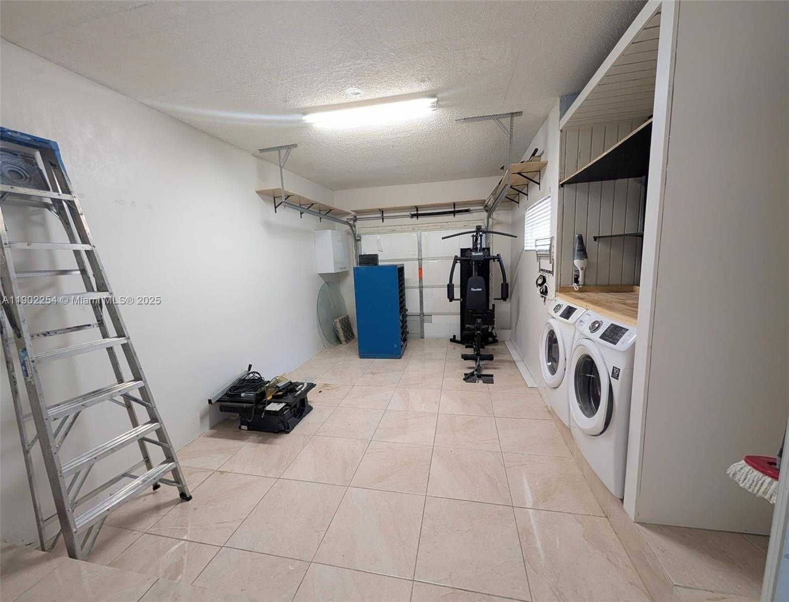 Small Image of 15356 SOUTH WEST 42ND LN, Miami Number 19