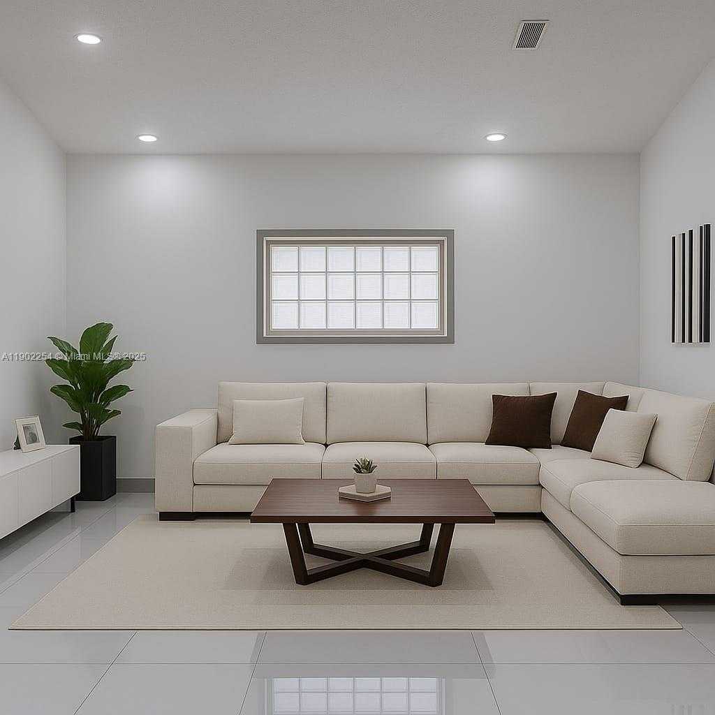 Small Image of 15356 SOUTH WEST 42ND LN, Miami Number 3