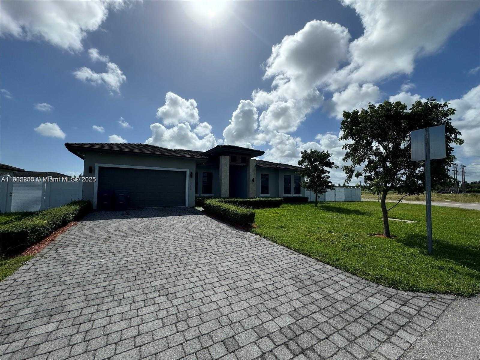 Small Image of 13284 SOUTH WEST 228TH ST, Miami Number 13