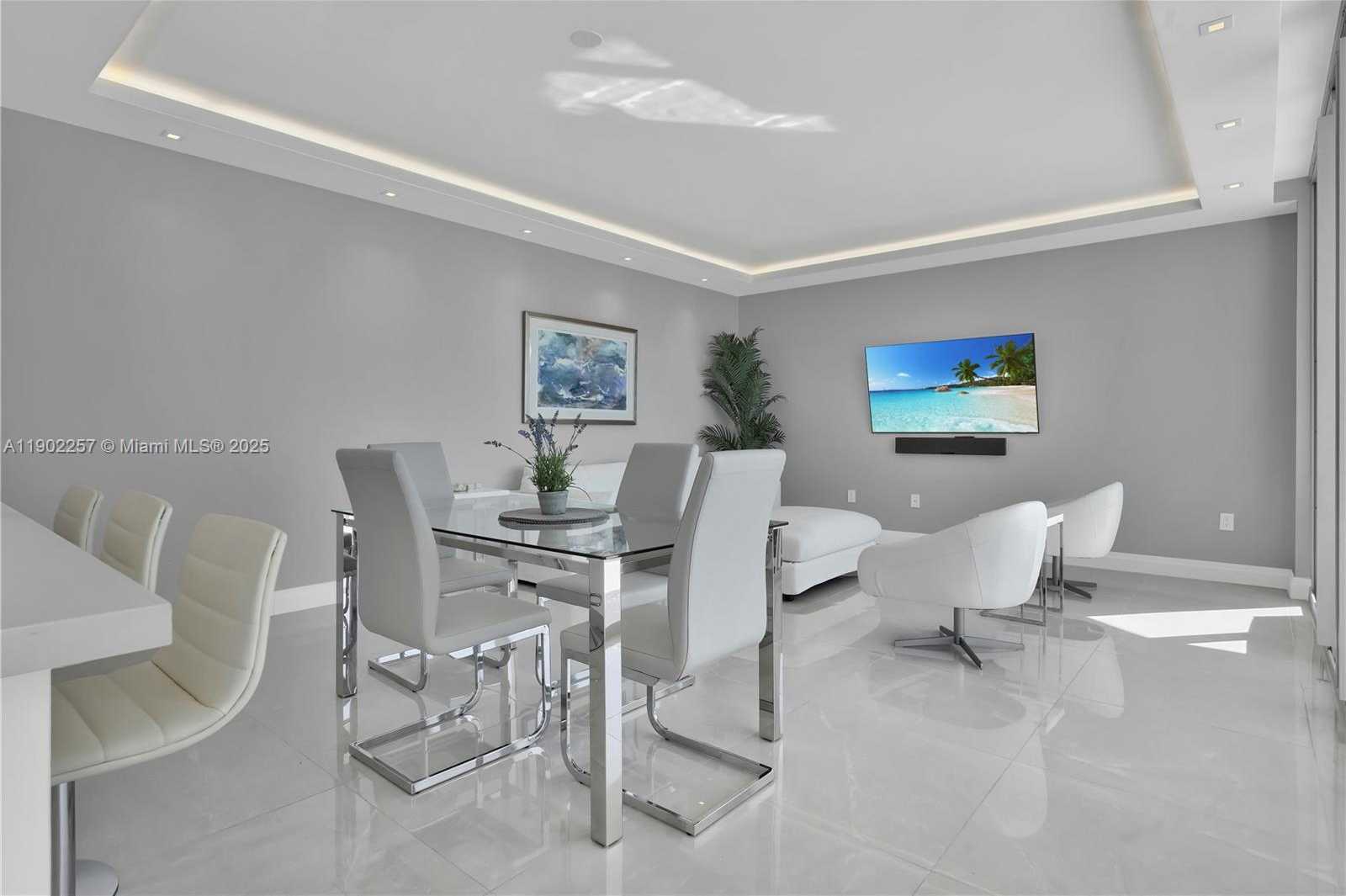 Small Image of 4201 SOUTH COLLINS AVE #2101, Miami Beach Number 13