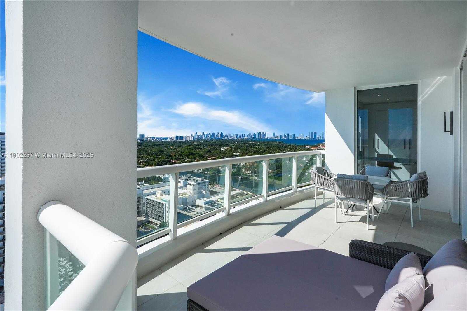 Small Image of 4201 SOUTH COLLINS AVE #2101, Miami Beach Number 26