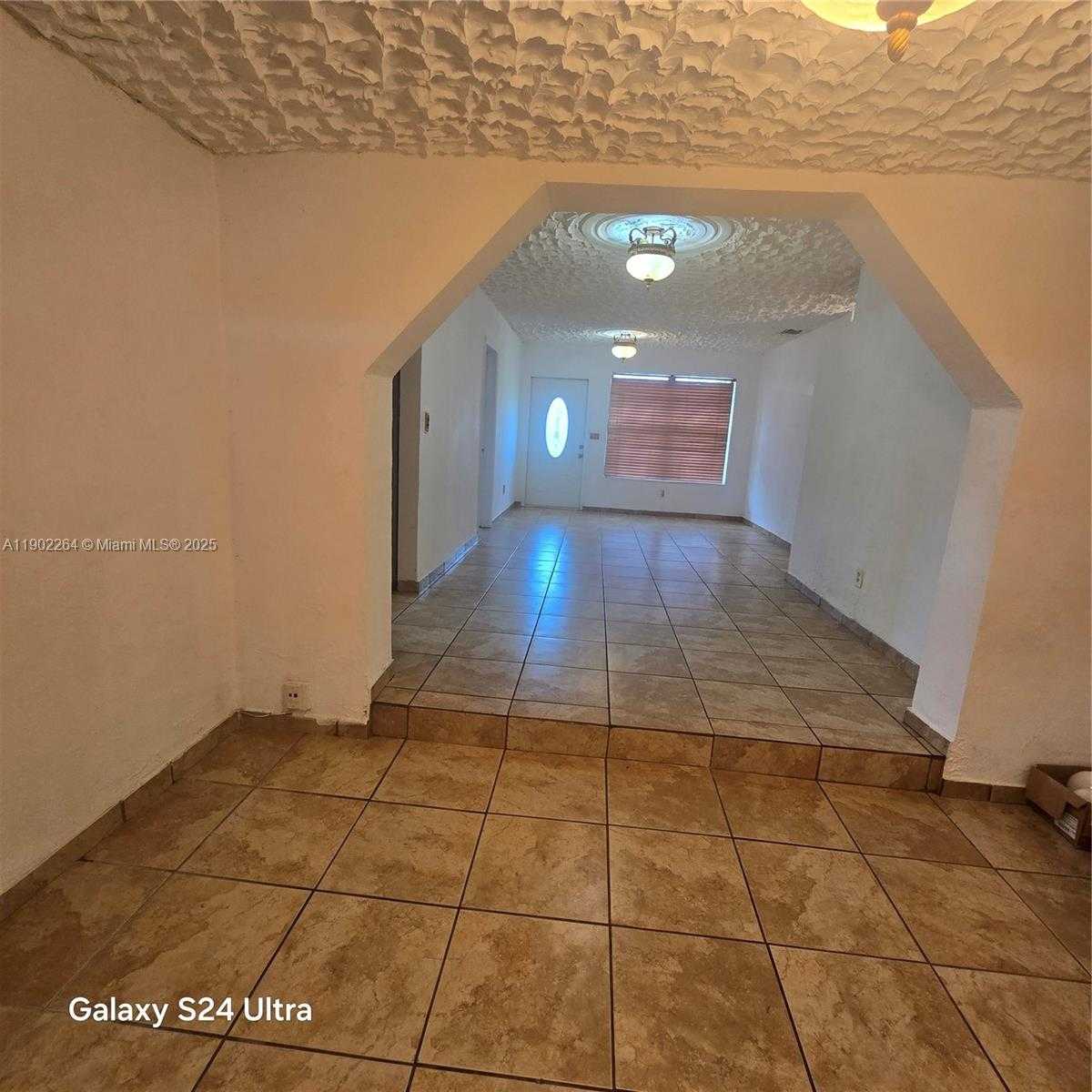 Small Image of 11520 SOUTH WEST 186TH ST #-, Miami Number 6