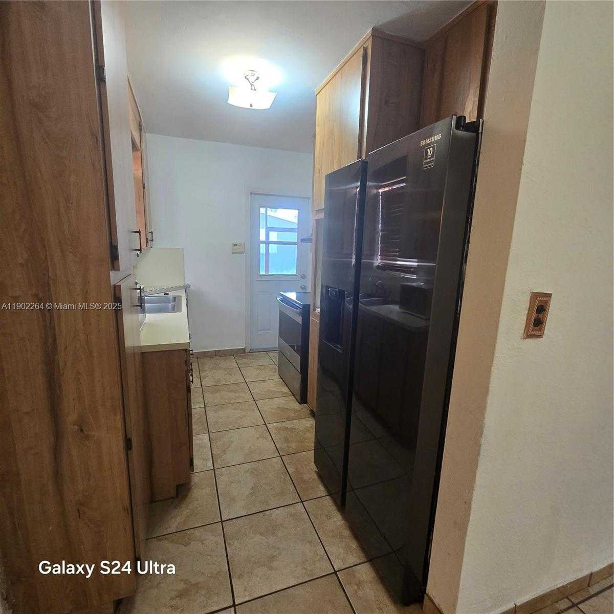Small Image of 11520 SOUTH WEST 186TH ST #-, Miami Number 7