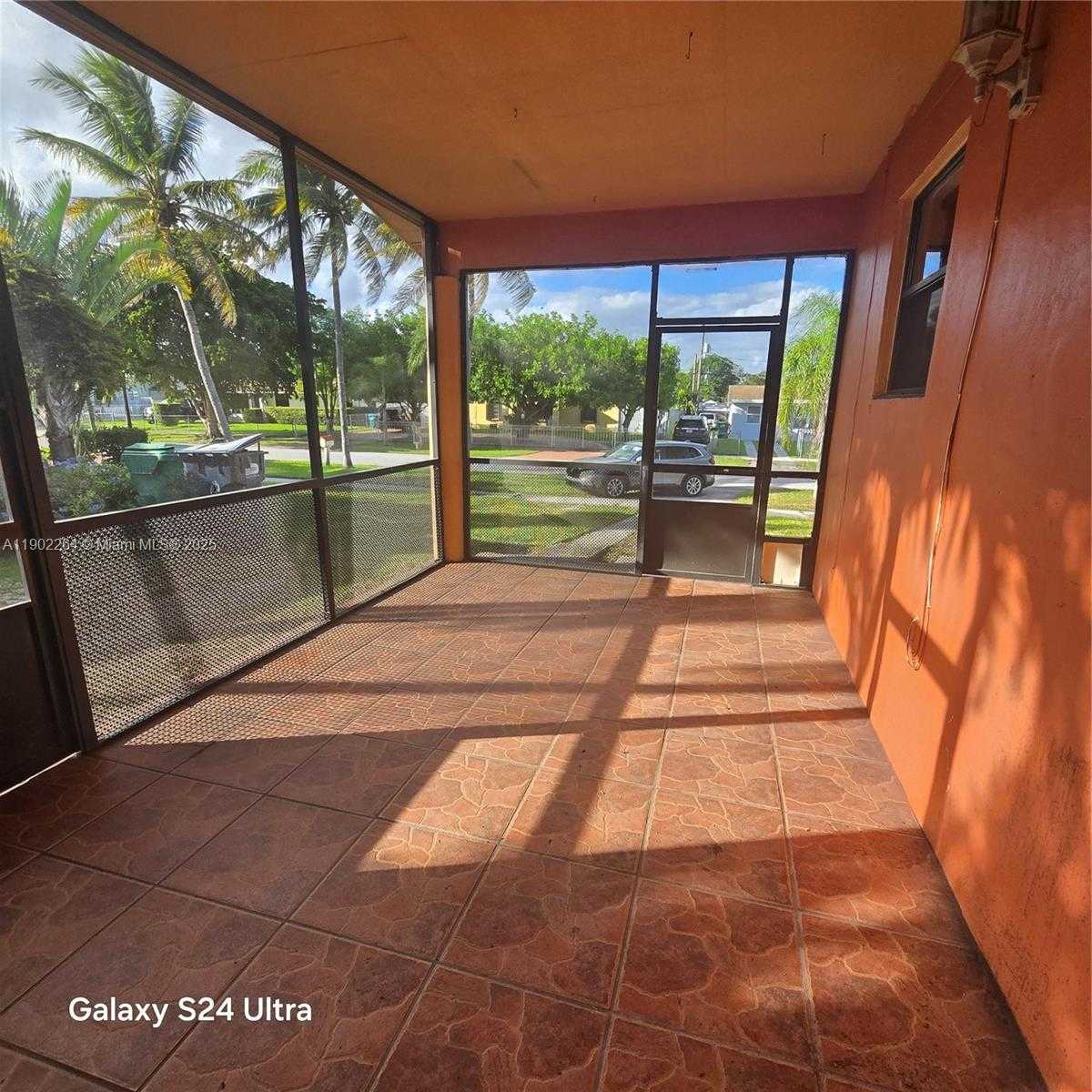 Small Image of 11520 SOUTH WEST 186TH ST #-, Miami Number 8