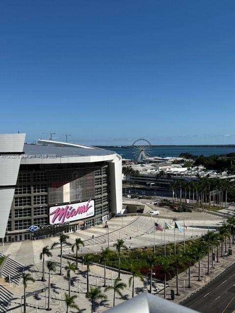 Small Image of 888 BISCAYNE BLVD #4704, Miami Number 17