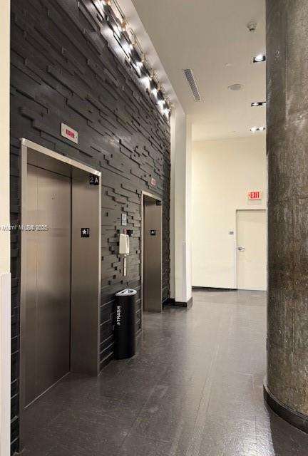 Small Image of 888 BISCAYNE BLVD #4704, Miami Number 23