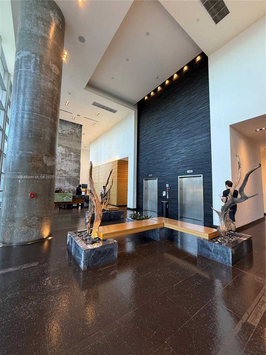 Small Image of 888 BISCAYNE BLVD #4704, Miami Number 26