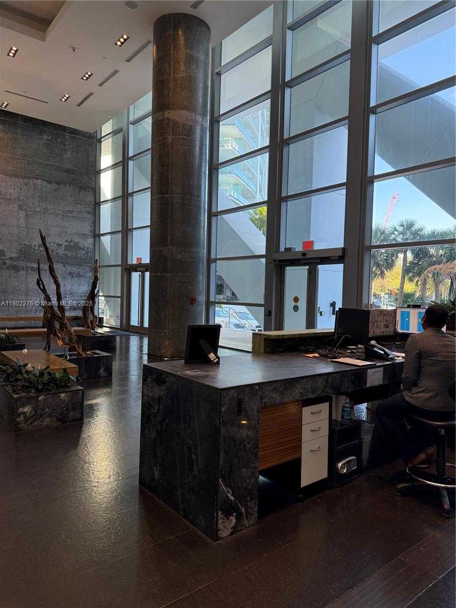 Small Image of 888 BISCAYNE BLVD #4704, Miami Number 30