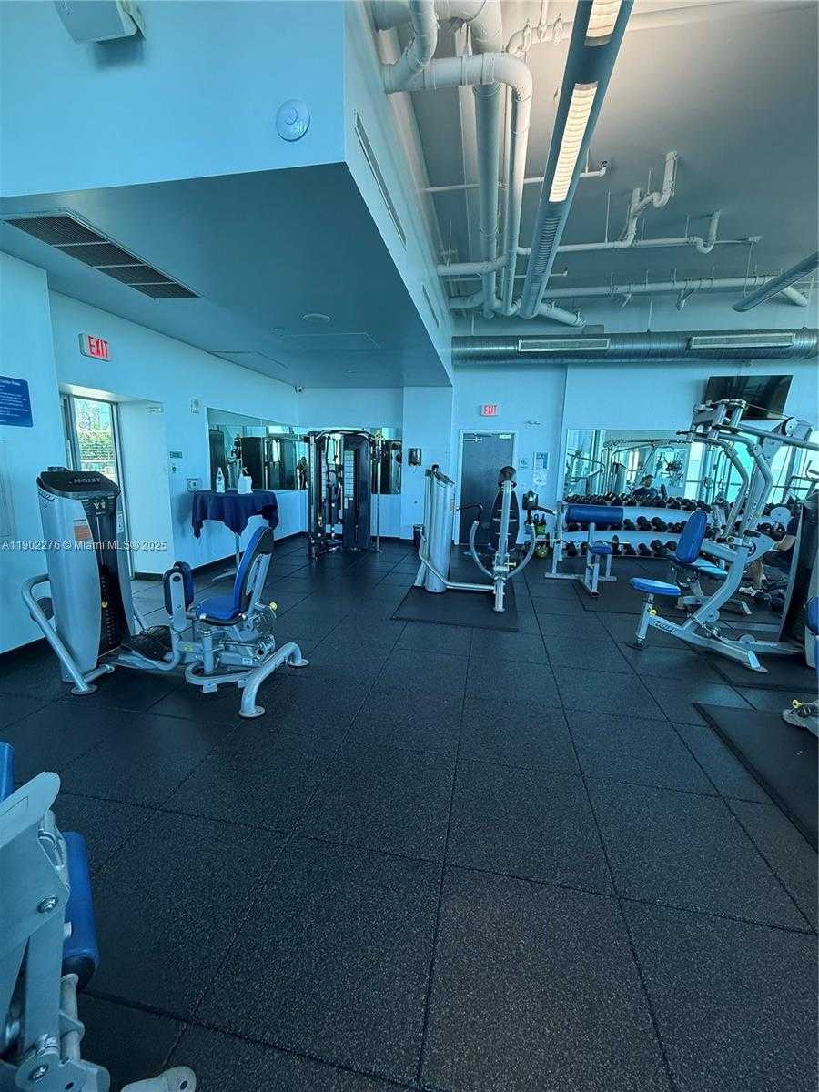 Small Image of 888 BISCAYNE BLVD #4704, Miami Number 37