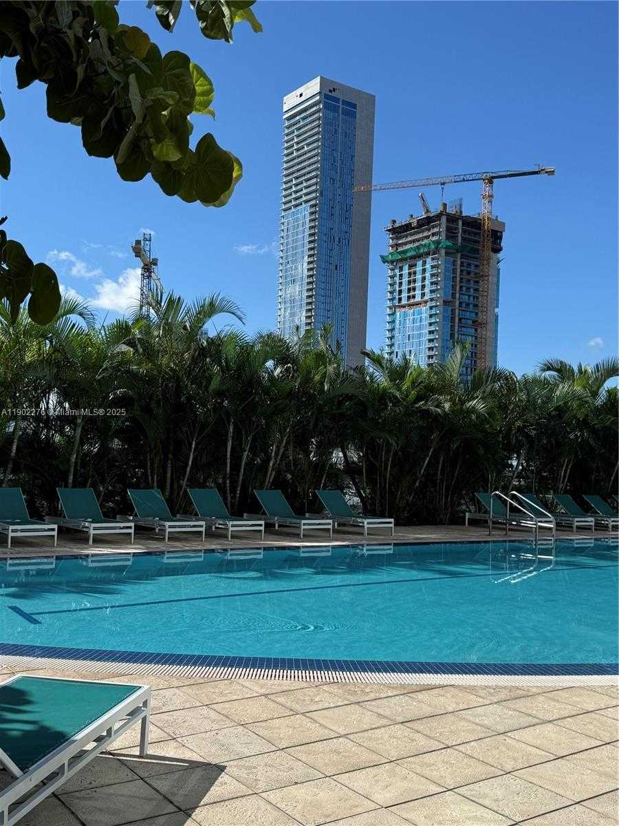 Small Image of 888 BISCAYNE BLVD #4704, Miami Number 40