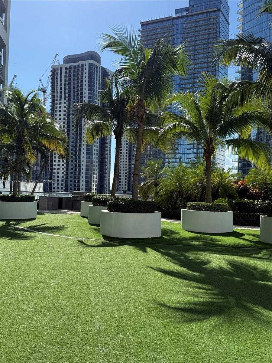 Small Image of 888 BISCAYNE BLVD #4704, Miami Number 42
